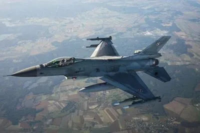Якби F-16 вже патрулювали українське небо, можна б було відкрити аеропорт у Львові – Кулеба