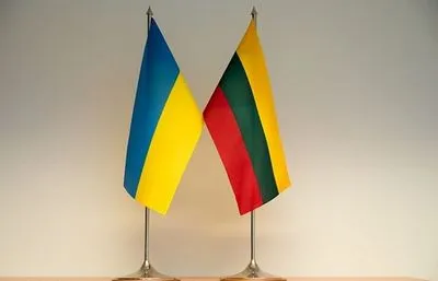 Украина и Литва внедряют упрощенный обмен водительских удостоверений