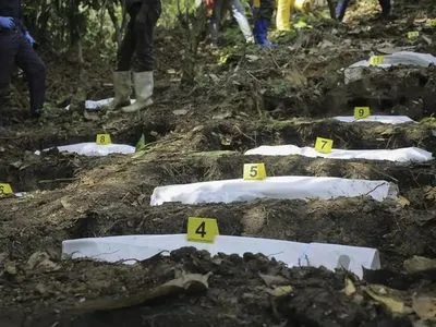 В массовом захоронении в Конго нашли тела 20 человек