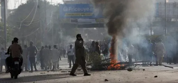 В Пакистані почалися протести проти арешту експрем'єра