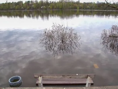 В Киеве уровень воды в Днепре за два дня существенно упал - КГВА
