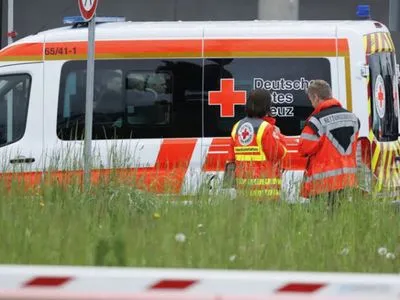 На заводі Mercedes-Benz у Німеччині внаслідок стрілянини загинуло двоє людей
