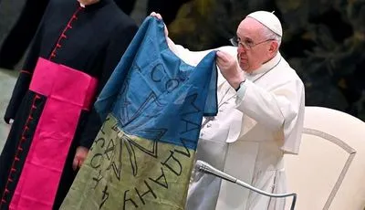 Зеленський у суботу може відвідати Рим і зустрітися з Папою Франциском – ANSA