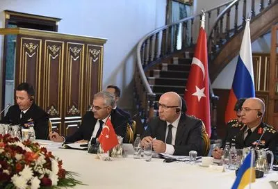 Продовження "зернової угоди": сторони у Стамбулі не досягли згоди, переговори триватимуть