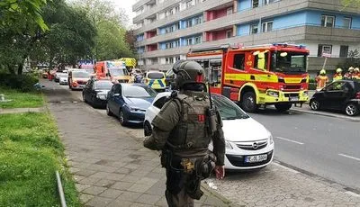 В многоэтажке под Дюссельдорфом произошел взрыв: среди раненых - спасатели и полицейские