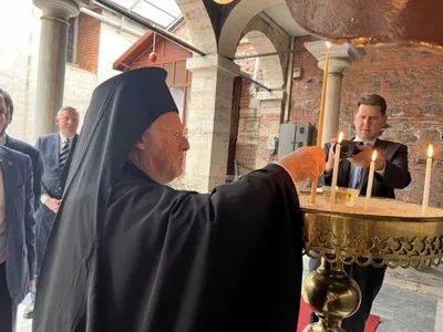 У Стамбулі за участю Вселенського Патріарха провели богослужіння українською мовою
