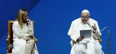 Папа Римский: "Только богатые могут позволить себе иметь детей в Италии"