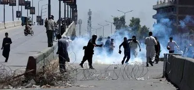 Пакистанська армія судитиме учасників масових протестів у військових судах