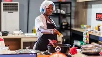 Шеф-кухар із Нігерії готує новий світовий рекорд понад 100 годин