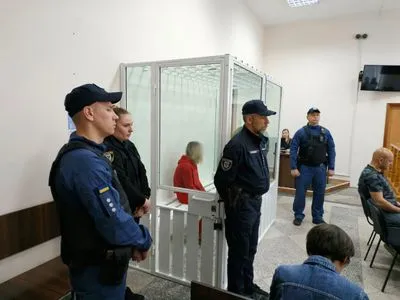 Жорстоке вбивство подружжя киян та їхнього 4-річного сина на Чернігівщині: суд заарештував трьох підозрюваних