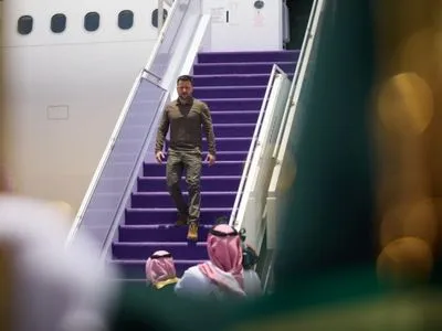Зеленський у Саудівській Аравії зустрівся зі спадкоємним принцом: зацікавлений у допомозі Ер-Ріяда зі звільненням бранців з полону рф