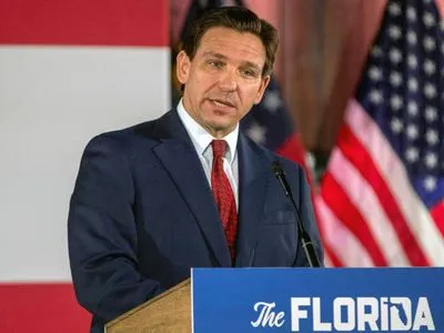 Губернатор Флориды Рон ДеСантис официально подался на участие в президентских выборах США