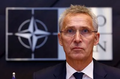 Вступление Украины в НАТО в разгар войны "не стоит на повестке дня", - Столтенберг