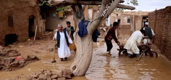 Повені в Афганістані вбили шестеро людей, 100 будинків змило водою