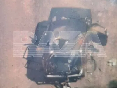 На брянщині дрон-камікадзе атакував "Ниву" міноборони рф, є жертви