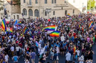 Тысячи израильтян присоединились к параду Иерусалимского прайда