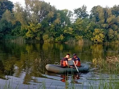 Небезпечні ігри на воді: на Вінниччині потонула дитина