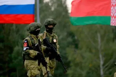 росіяни перекидають в білорусь додатковий комплекс С-400 та інші види озброєння