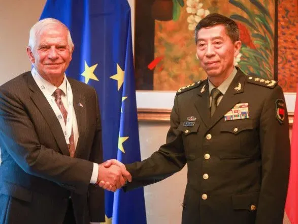 Состоялась встреча Бореля и министра обороны Китая: обсудили войну в Украине