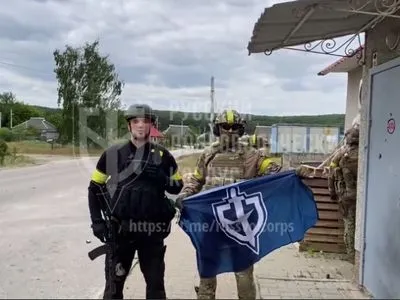 Единая власть - силы РДК: добровольцы записали видео из российской Новой Таволжанки