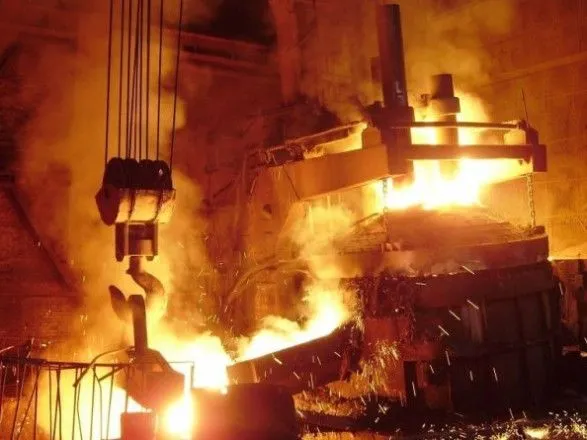 Через підрив Каховської ГЕС "АрселорМіттал" призупинив виробництво сталі