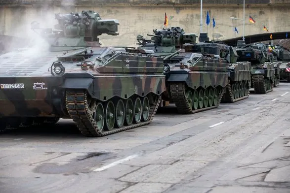 Німецька компанія Rheinmetall отримала нове замовлення на БМП для України