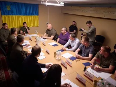 Зеленский провел совещание по водообеспечению Днепропетровской области