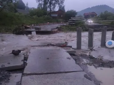 Непогода на Львовщине: уровень воды не падает, подтоплено 60 домохозяйств
