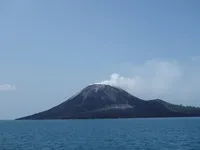 В Індонезії почалось виверження вулкана Анак Кракатау