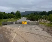 Последствия непогоды на Львовщине: автодорога Сходница - Верхнее Синевидное перекрыта на ремонт