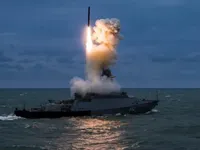 В Черном море находятся два вражеских ракетоносителя: общий залп составляет 16 "Калибров"