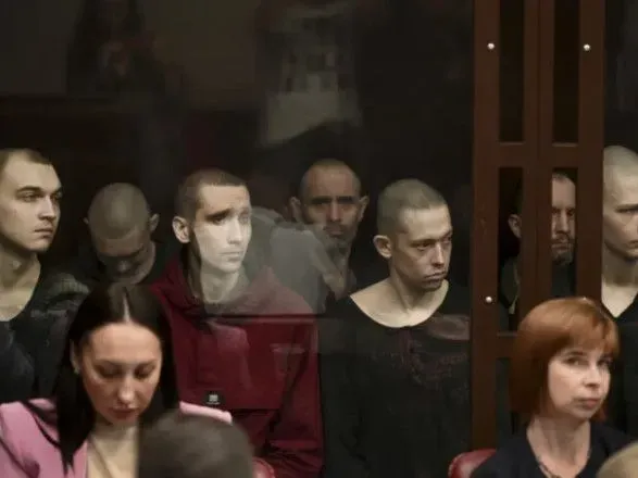 рф начала "суд" над пленными украинским военным, которые были на "Азовстали"
