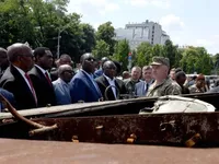 Речник президента ПАР спростував повідомлення, що африканська делегація спускалася в укриття під час візиту в Київ