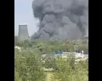 Під москвою поряд із ТЕЦ-22 спалахнула масштабна пожежа
