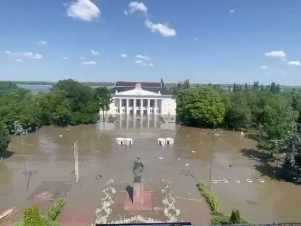 Через підрив Каховської дамби у зоні ризику 147 закладів культури та освіти