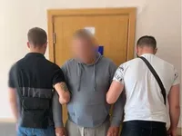 У Київській області батько систематично ґвалтував власну доньку: йому загрожує до 15 років за ґратами