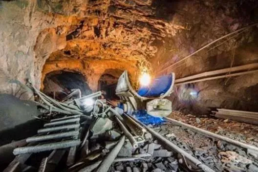 На шахте в Павлограде произошел взрыв, есть пострадавшие