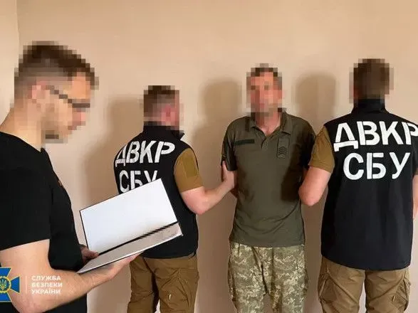 СБУ задержала "крота" в ВСУ: шпионил за украинскими боевыми самолетами и бронемашинами