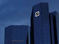 Deutsche Bank уведомил инвесторов о потере части российских акций - Reuters