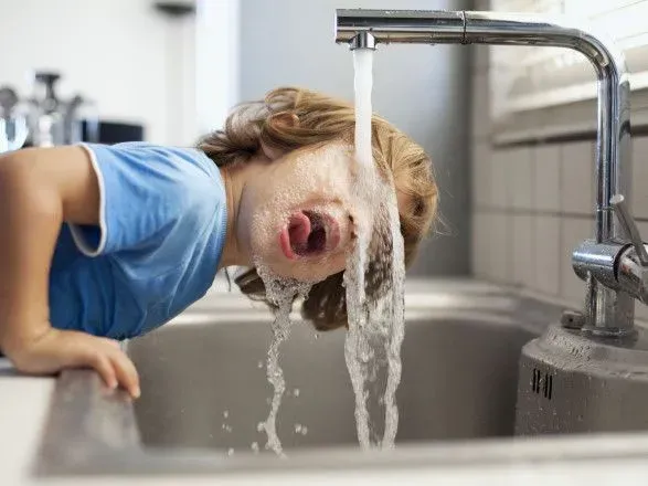 "Питьевая вода безопасна": в Киевводоканале опровергли информацию о якобы возможной вспышке холеры