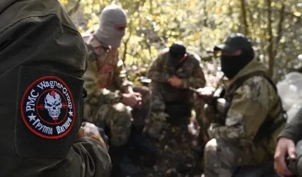 пвк "вагнер" объявила, что больше не набирает новых боевиков из-за переезда в белоруссию