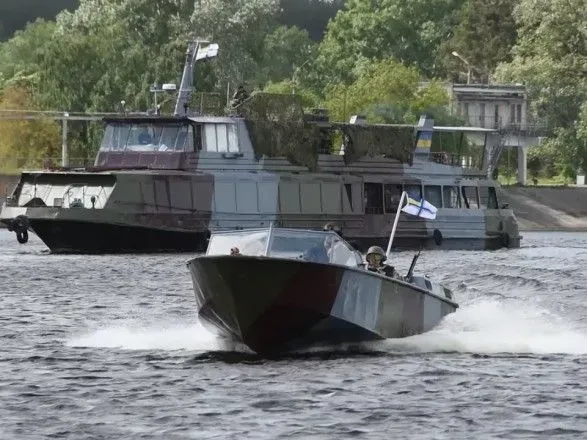 Как моряки охраняют Киев: командующий украинского флота рассказал о работе дивизиона речной флотилии на Днепре