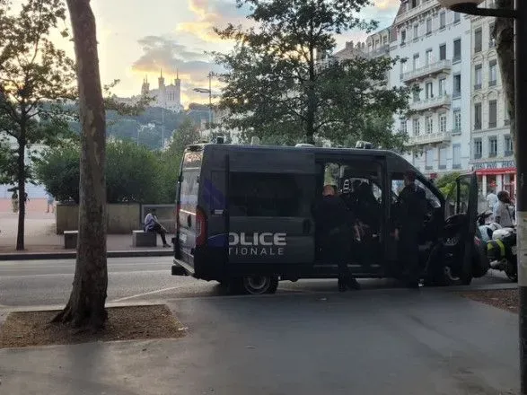 У Франції за шосту ніч протестів затримали 157 людей