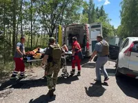 Ворог завдав удар по центру села у прикордонні Чернігівщини, троє поранених - ОВА
