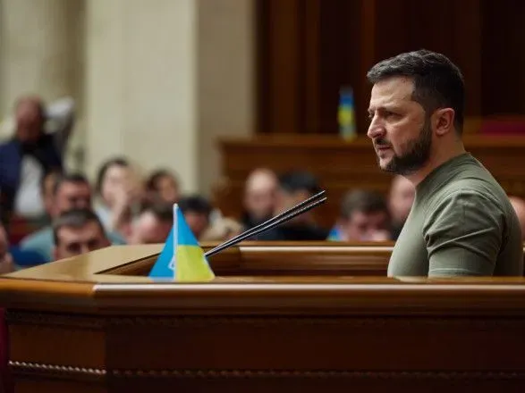 Зеленский призывает Байдена пригласить Украину в НАТО сейчас - даже если членство состоится только после войны