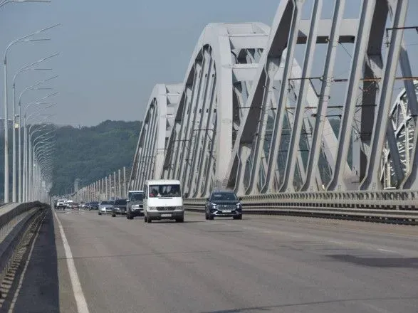 В Киеве открыли движение на левобережной развязке Дарницкого моста