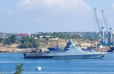 В Керчь прибыл десантный корабль - росСМИ