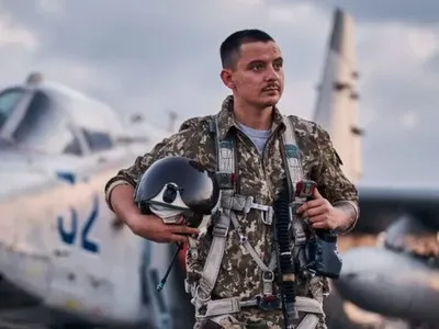 Пілот Данило Мурашко, який відвів підбитий літак від житлових будинків, отримав звання Героя України посмертно
