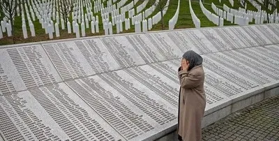 11 липня: День пам’яті жертв геноциду жителів Сребрениці, Всесвітній день народонаселення