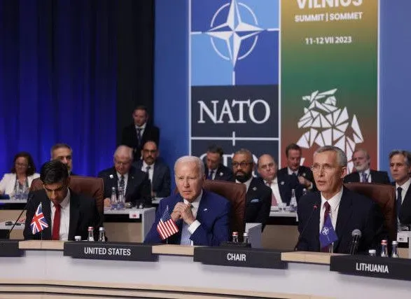 На саммите НАТО работают над "гарантиями безопасности" для Украины - ОП